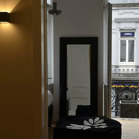 Bright & Renovated Historical Appartement Gand